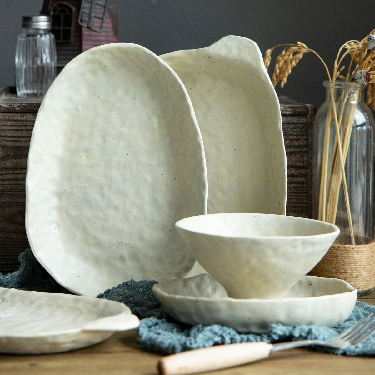 Porseleinen serviesset met gouden rand, luxe design