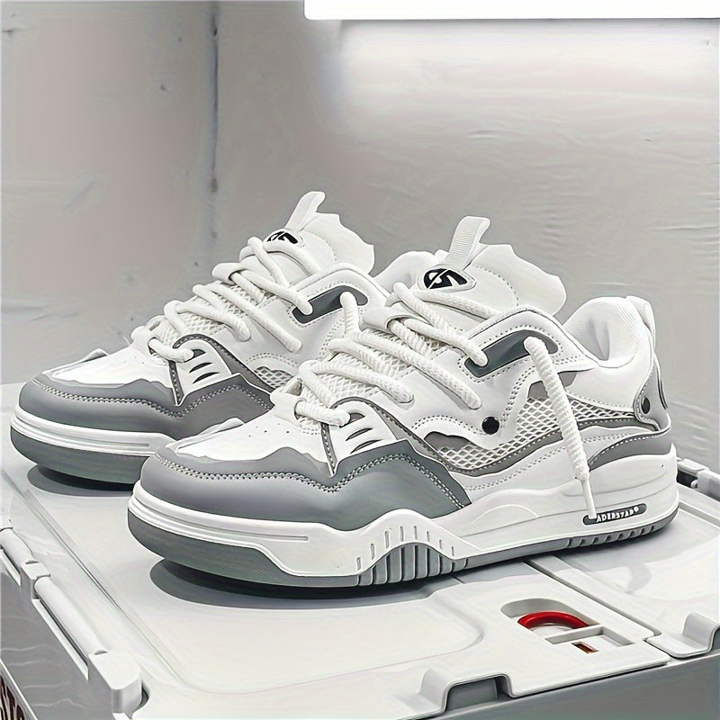 Vetersneakers met dikke zool en geometrisch patroon