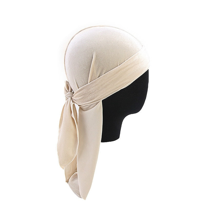 Ademende fluwelen durag