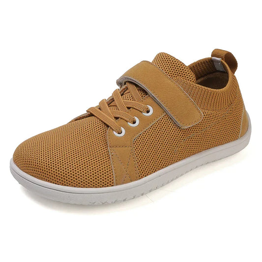 Barefoot sneakers voor kinderen met brede neus en handige klittenbandsluiting