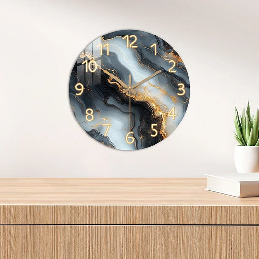 Blauw-gouden wandklok met marmerpatroon | Houten wandklok met stil uurwerk