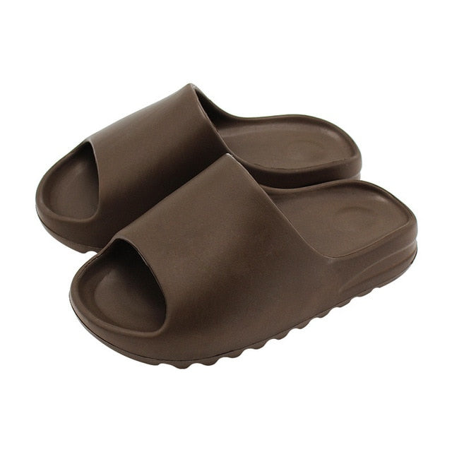 Casual slippers voor dames en heren