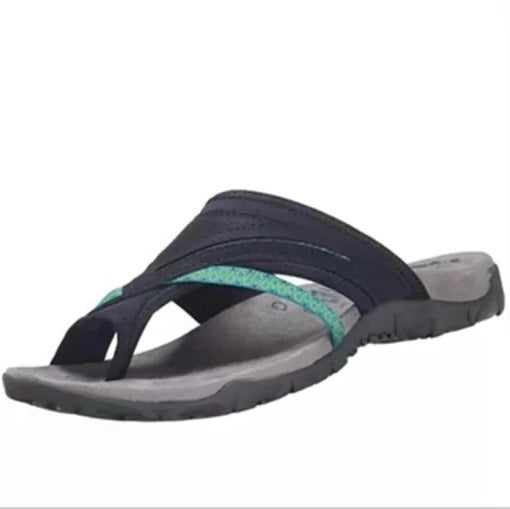 Comfortabele sandalen met gekruiste bandjes