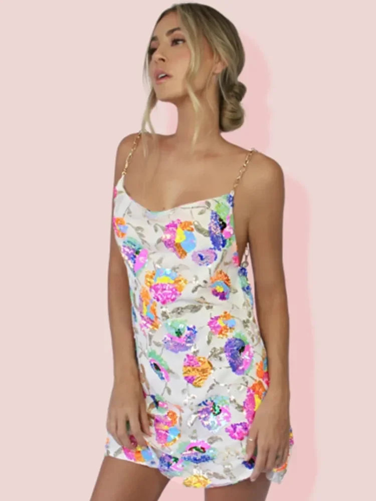 Dames mini-slipdress met bloemenmotief, open rug en kettingschouderbandjes