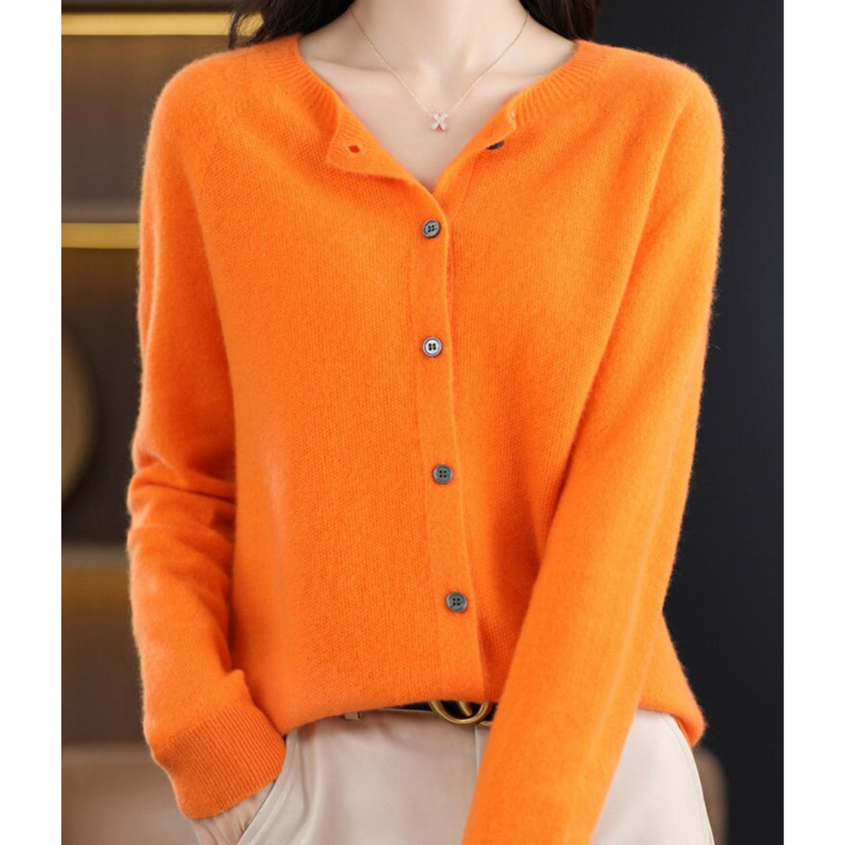Damesvest met ronde hals en elegant design