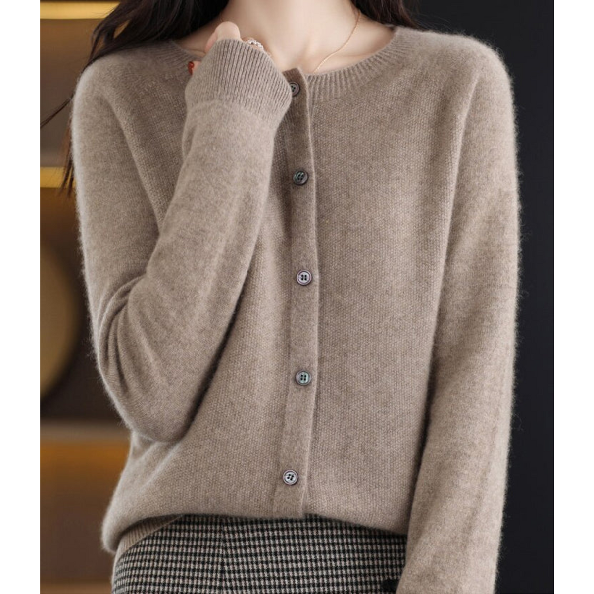 Damesvest met ronde hals en elegant design