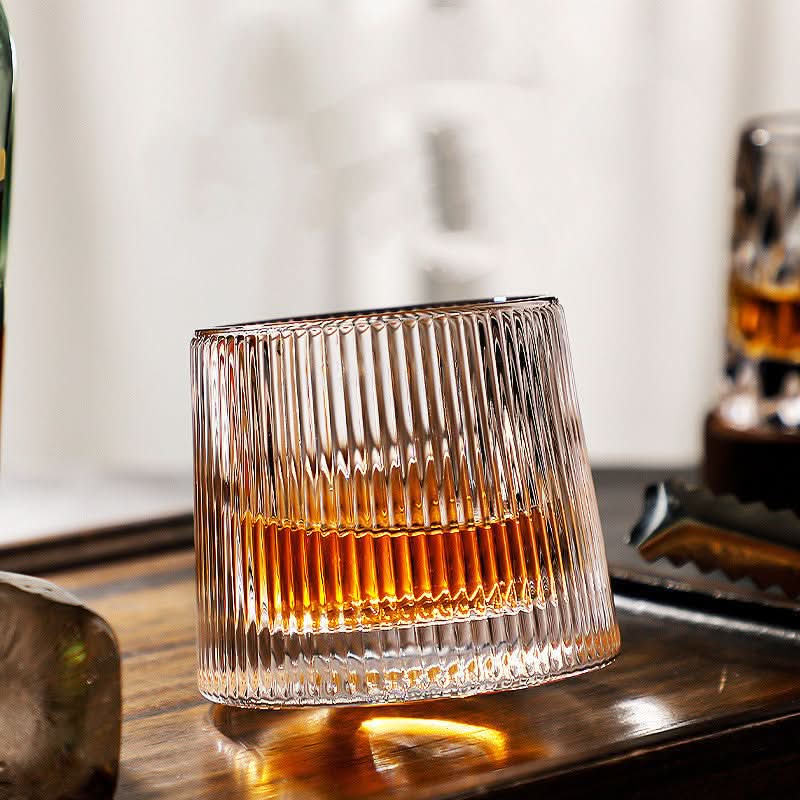 Draaiende Japanse Edo whiskeyglazenset