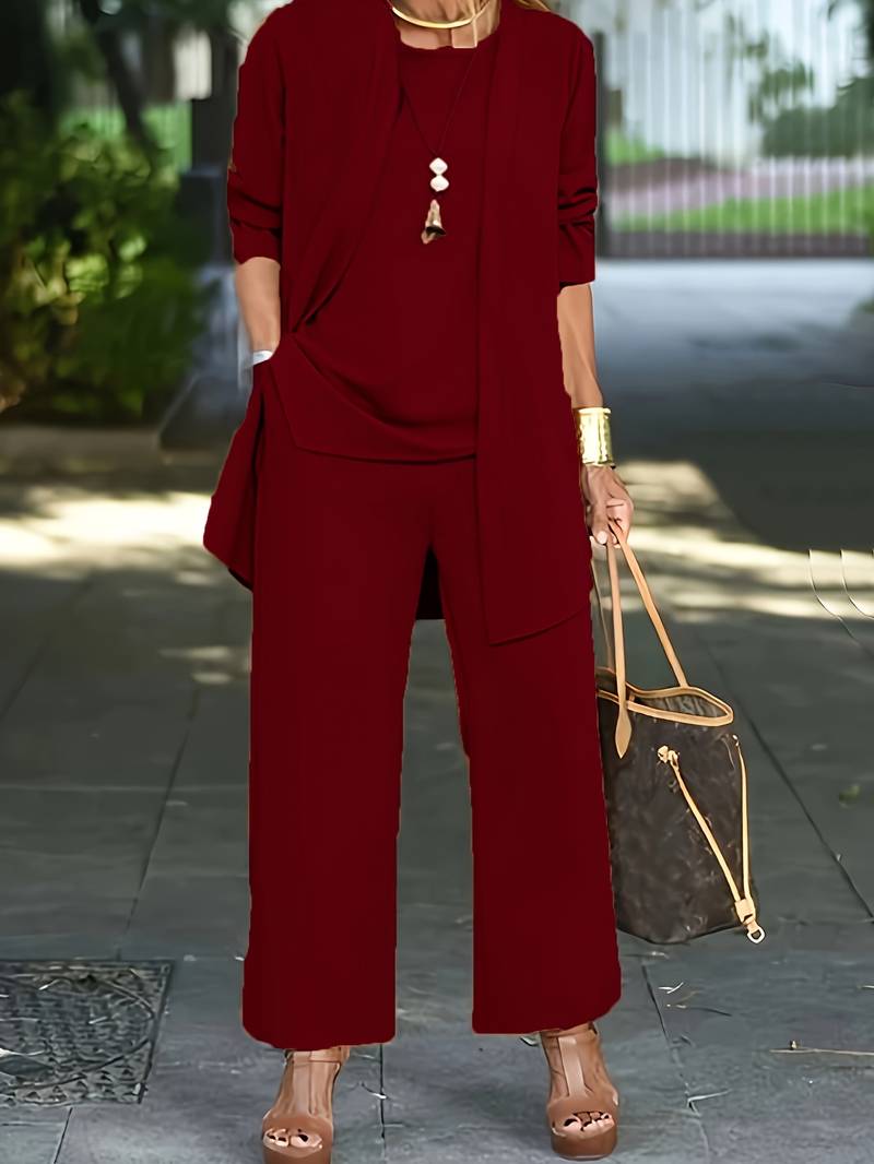 Driedelige dames-set met broek in comfortabel design