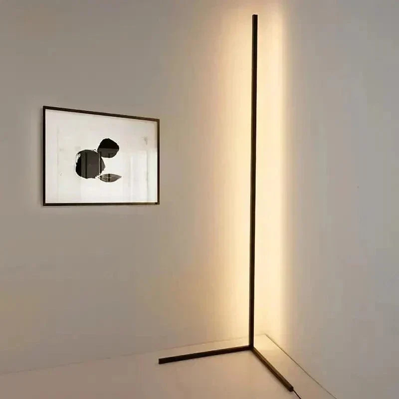 Elegante RGB Hoeklamp met Afstandsbediening – Moderne Verlichting