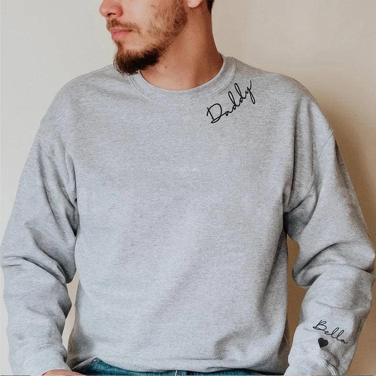 Hoodie | Personaliseerbaar met Namen op de Mouw
