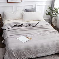 Koele en Comfortabele Deken voor Verfrissend Comfort en Ademende Ontspanning