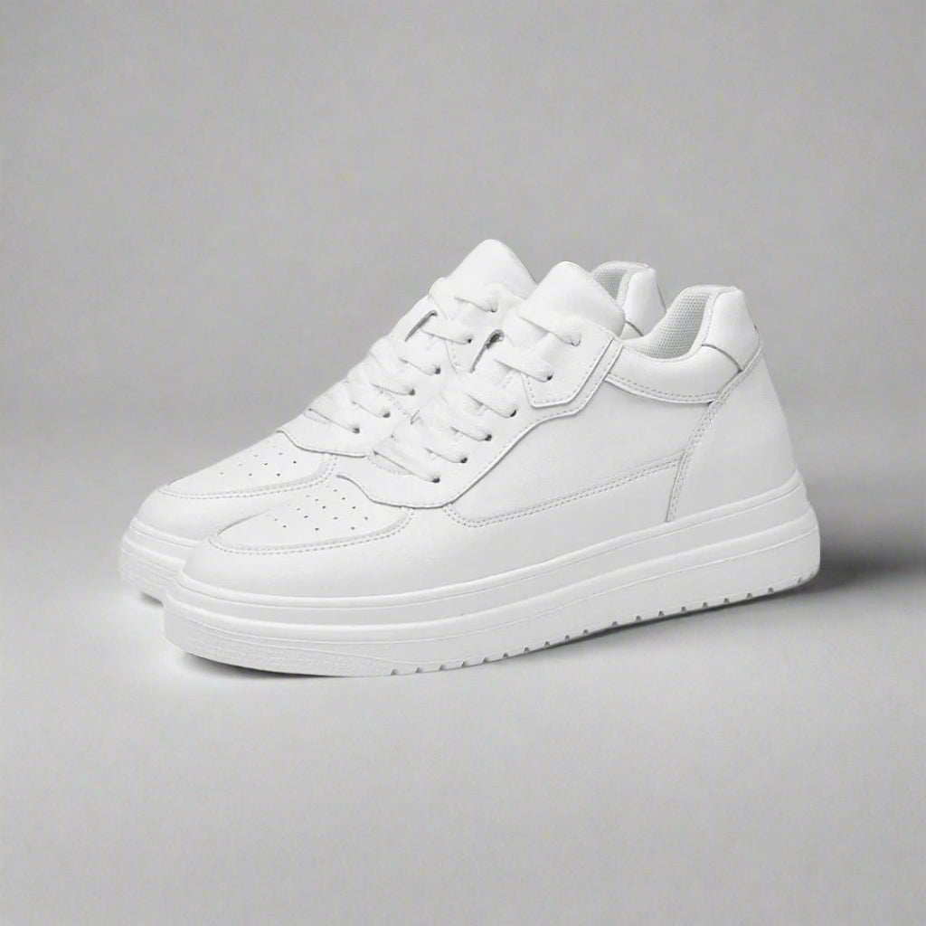 Lage herensneakers met verhogende zool – Discrete lengte, comfort en stijl