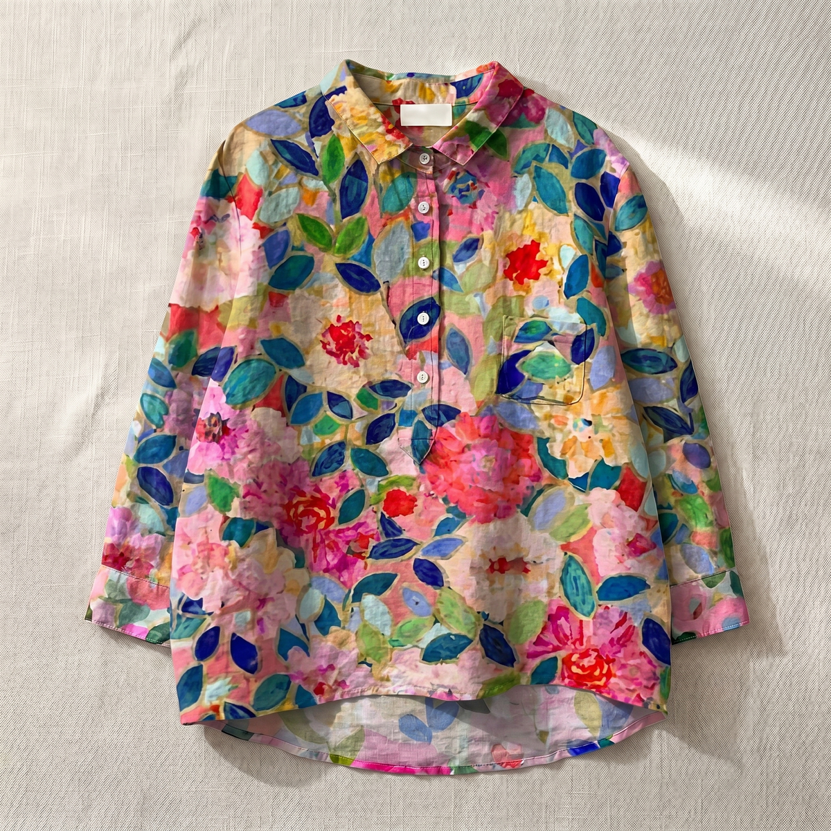 Lichte damesblouse met bloemenprint – ademende top in relaxed fit
