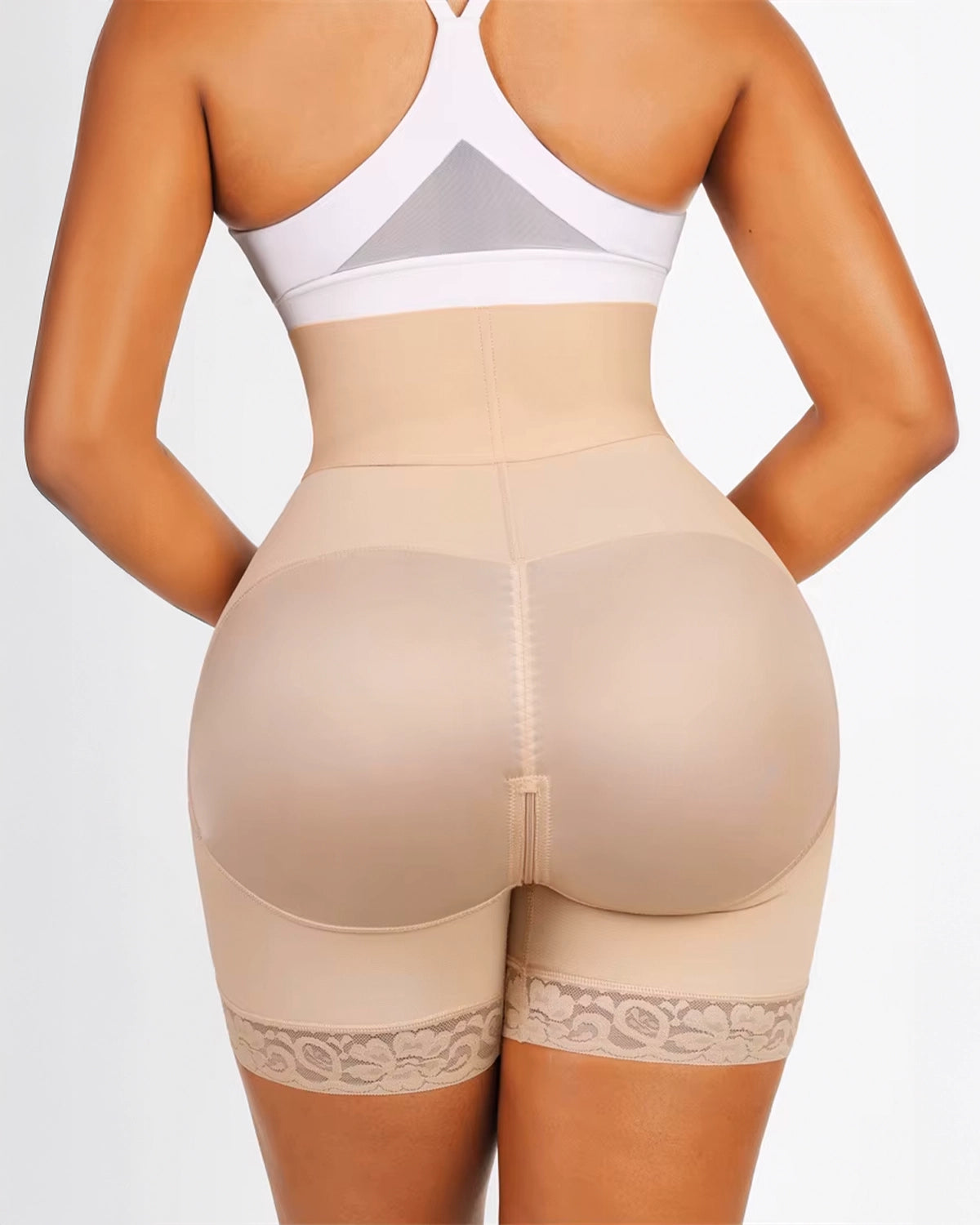 Naadloze bodyshaper shorts met buikcorrigerend effect en heupvorming – comfortabel en antislip, ideaal voor dagelijks gebruik en speciale gelegenheden