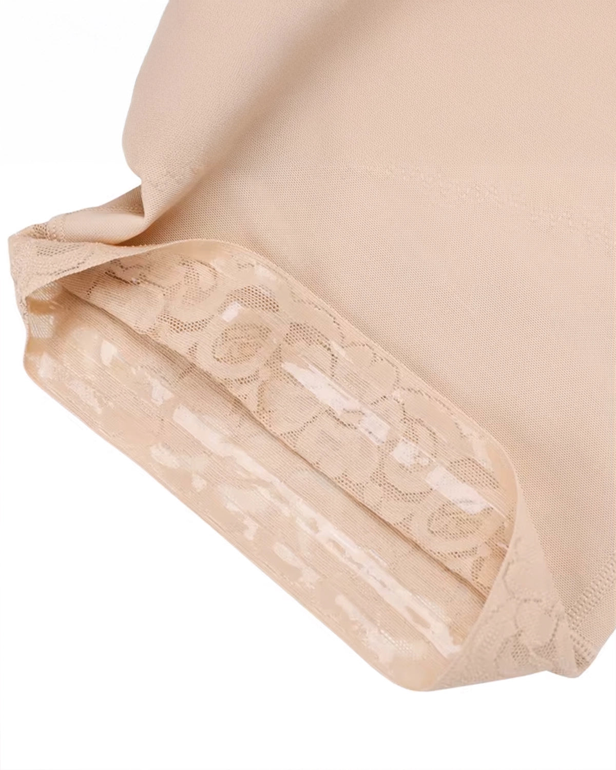 Naadloze bodyshaper shorts met buikcorrigerend effect en heupvorming – comfortabel en antislip, ideaal voor dagelijks gebruik en speciale gelegenheden