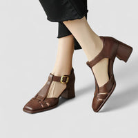 Orthopedische pumps met T-bandje