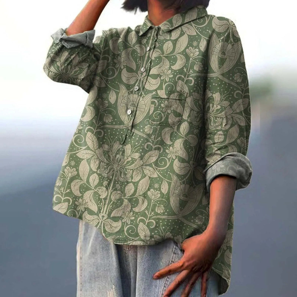 Oversized damesblouse met knoopsluiting
