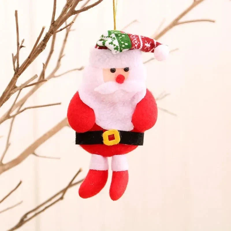 Pluche kersthangers met bungelende beentjes en kerstfiguren