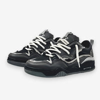 Vetersneakers met dikke zool en geometrisch patroon
