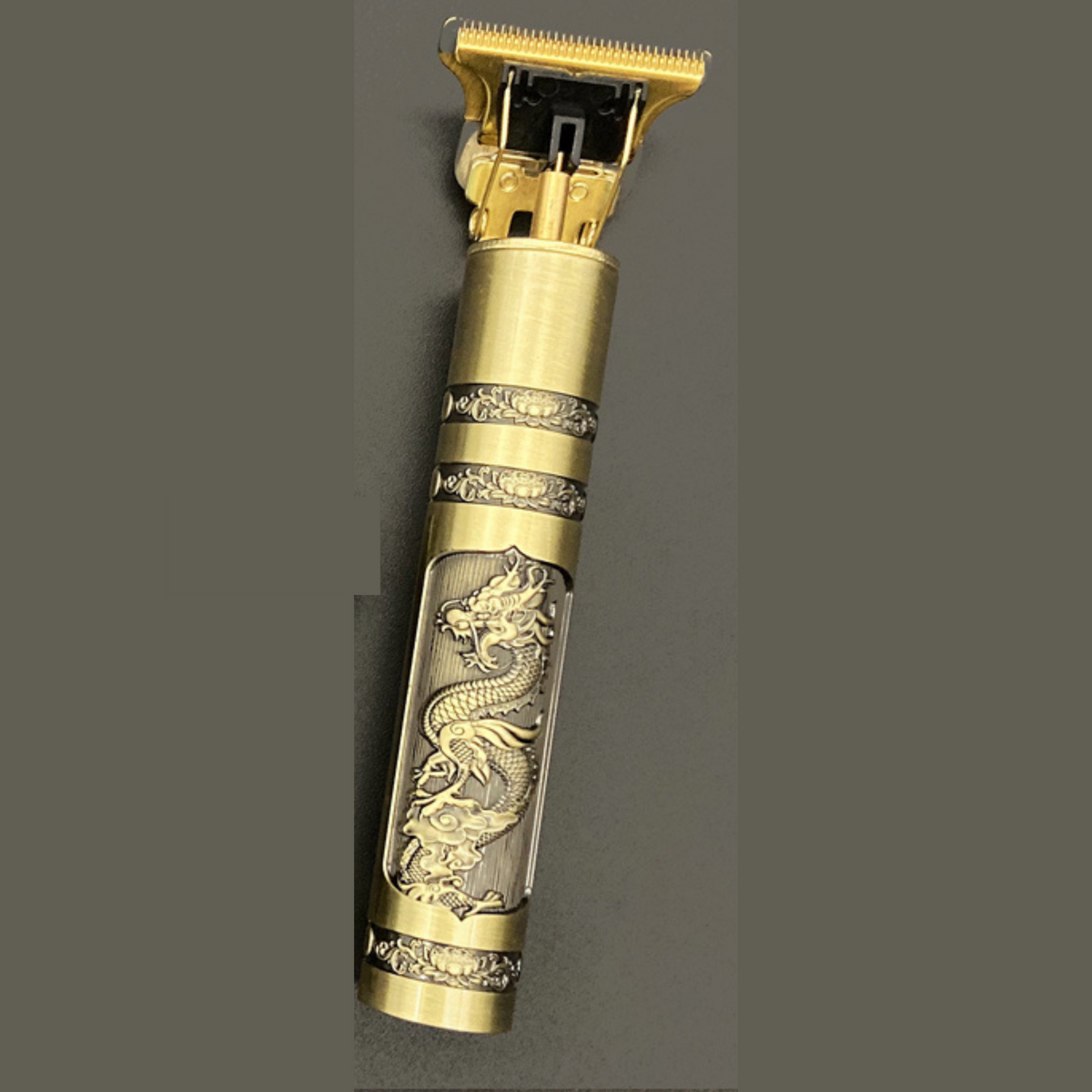 Vintage Trimmer Met Doodskop - Oplaadbaar Inclusief Opzetkammen